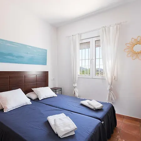 Plusholidays - Vinyes * Teulada